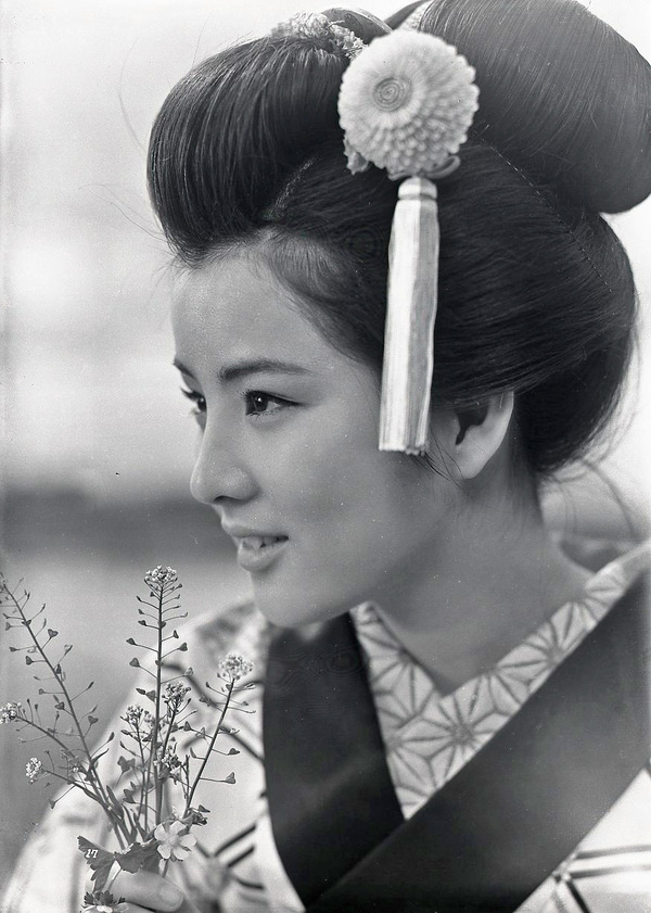 伊豆の踊子 22年5月22日 日 放送 19 00 32 映画放送ラインナップ Tokyo Mx