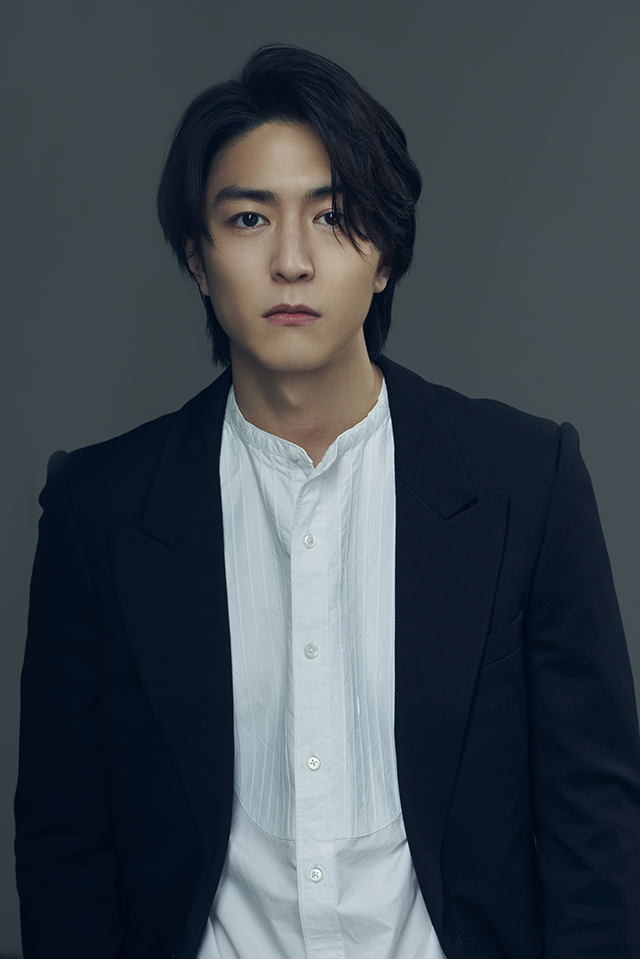 滝川彰人 役：稲葉友