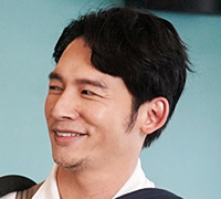 江顕栄