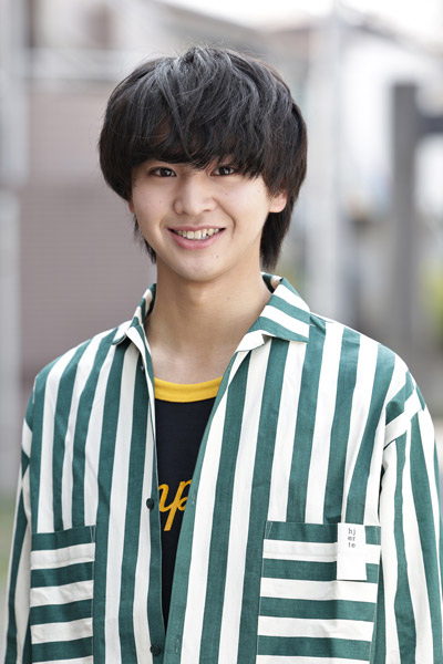 緒方海里役／藤本洸大