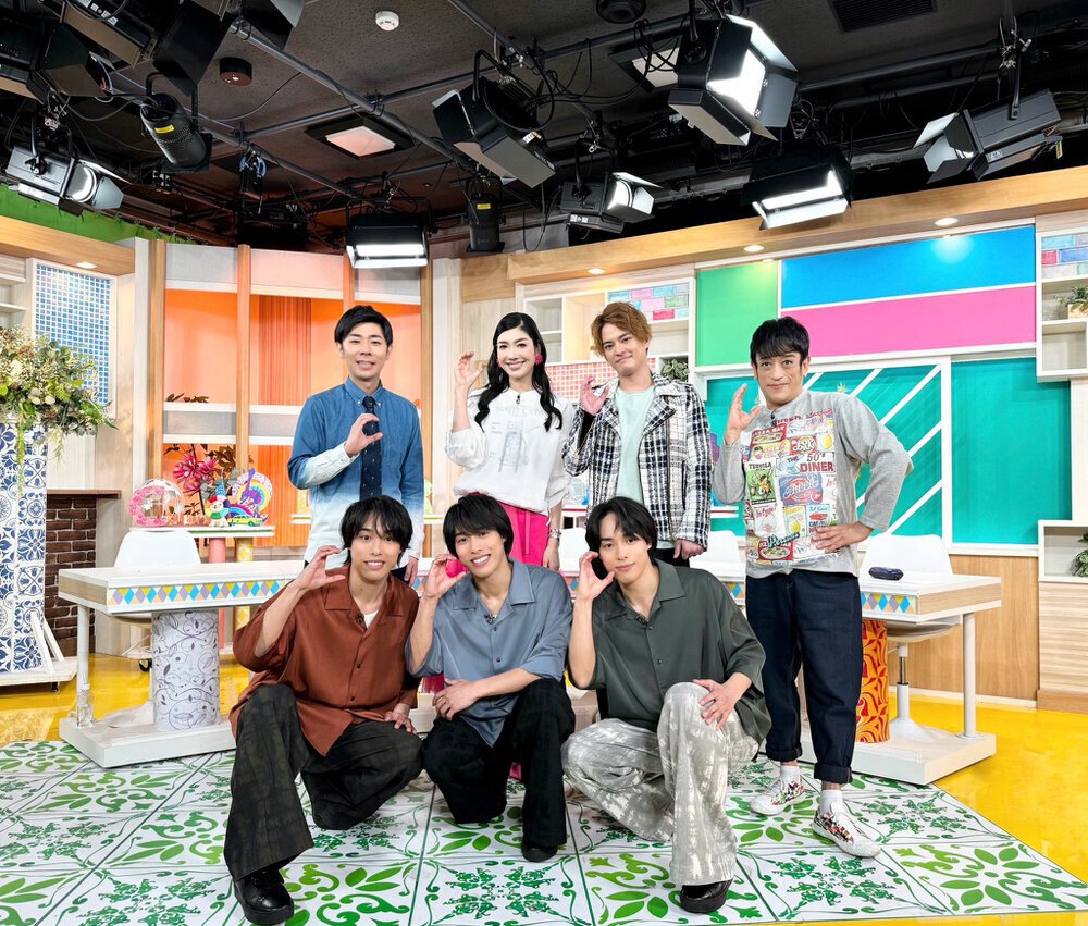 ゲスト】 佐藤三兄弟｜ゲストバックナンバー | 日曜はカラフル2