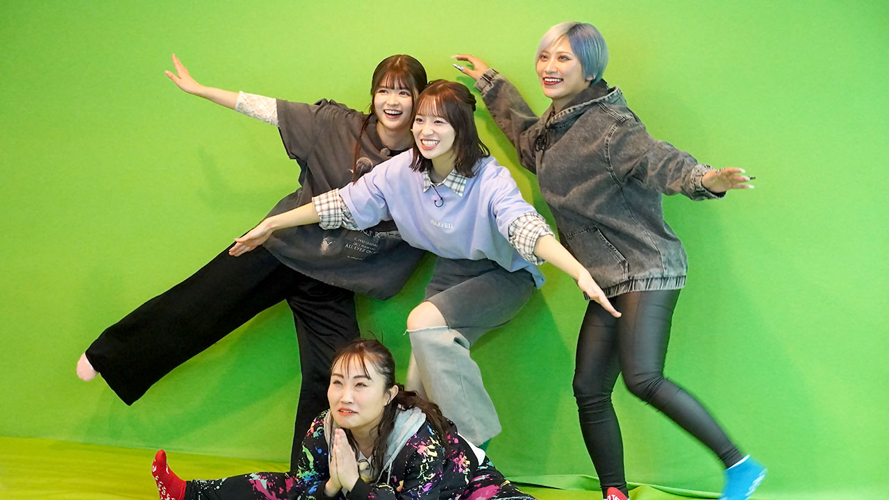 #2 集合写真（キンタロー。、信子（ぱーてぃーちゃん）、景井ひな、冨田菜々風（≠ME））